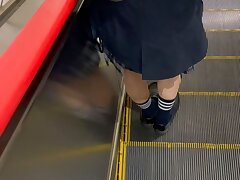 minisuka144 Sizzling Japanese Babe Teases With Her Sexy Curvy Body