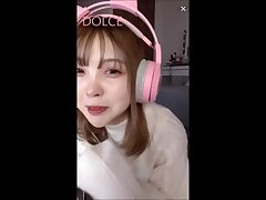 live38 Hot Japanese Goddess Offers Sensual Deepthroat Blowjob Experience