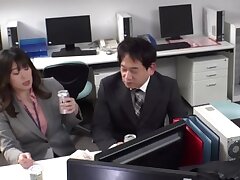 016DHT-0733 Hot Asian Ex GF Self Pleasures Intensely Post Facial Bliss