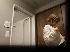 NZKM-084_3P-258427683ee28275e31 Hot Escort Brings Intense Sensual Satisfaction Straight Home